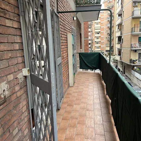 Apartamento Interno2001 *